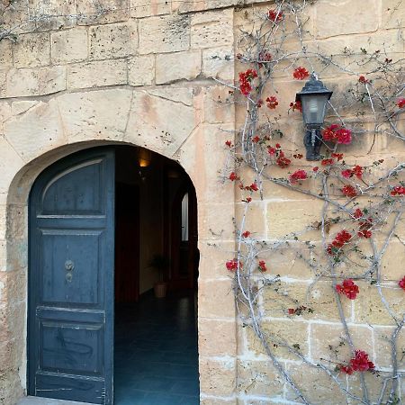 Tal-Mirakli Daire Għarb Dış mekan fotoğraf