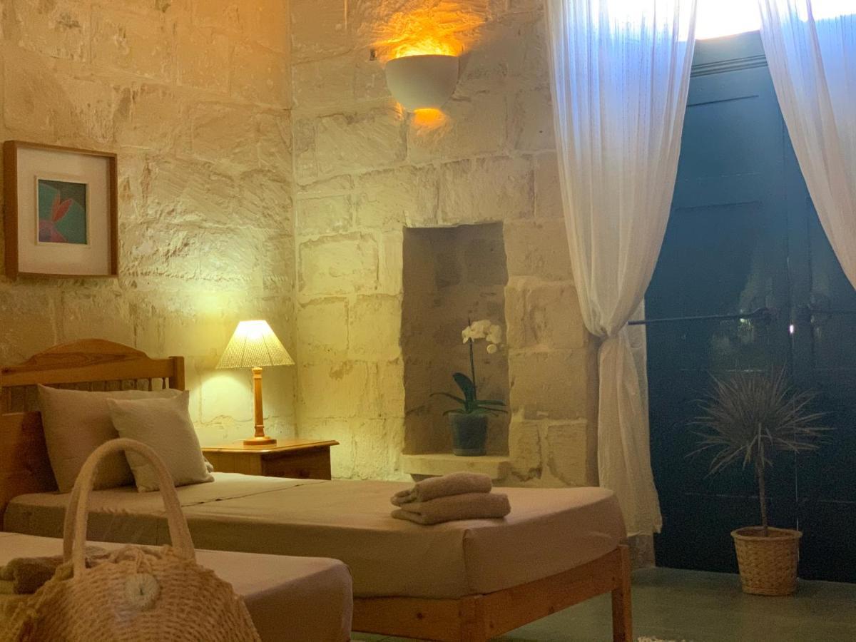 Tal-Mirakli Daire Għarb Dış mekan fotoğraf