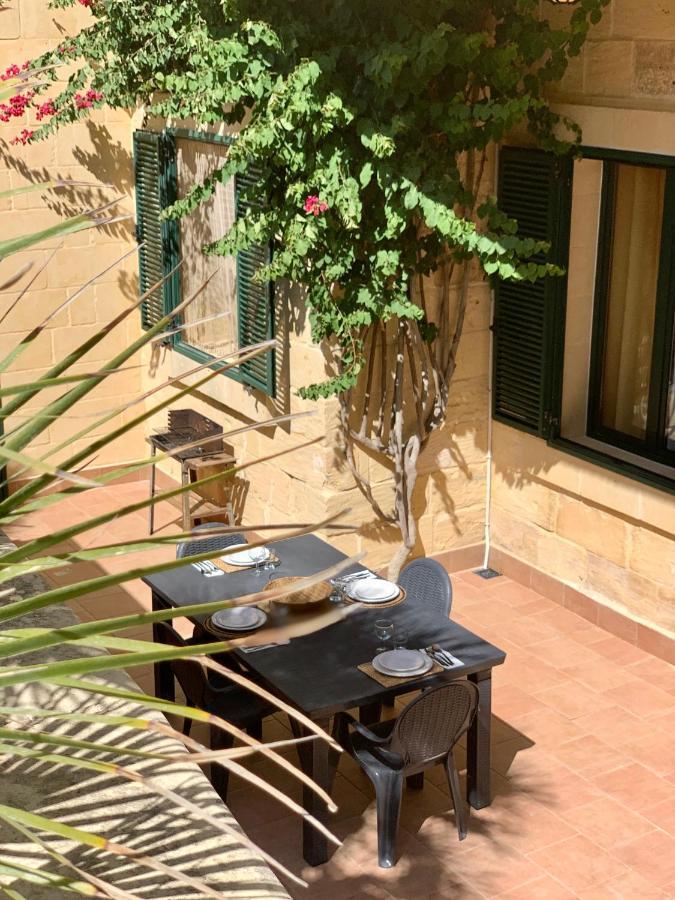 Tal-Mirakli Daire Għarb Dış mekan fotoğraf